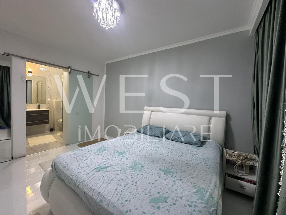 Apartament ultrafinisat l 3 camere l 2 bai l zona Eroilor 