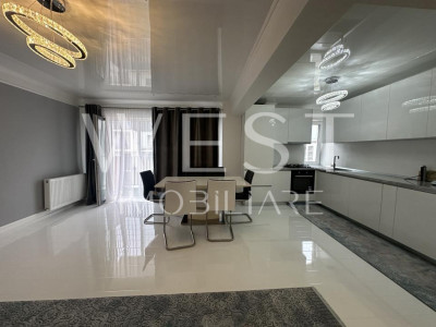 Apartament ultrafinisat l 3 camere l 2 bai l zona Eroilor 