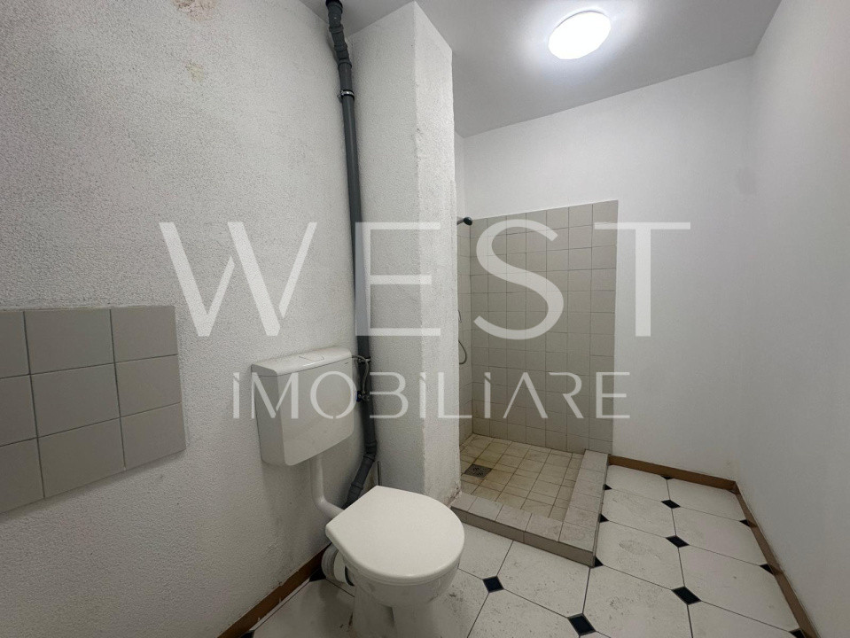 Hala Industriala l 1200 mp utili l birouri l parcari l platforma CUG 