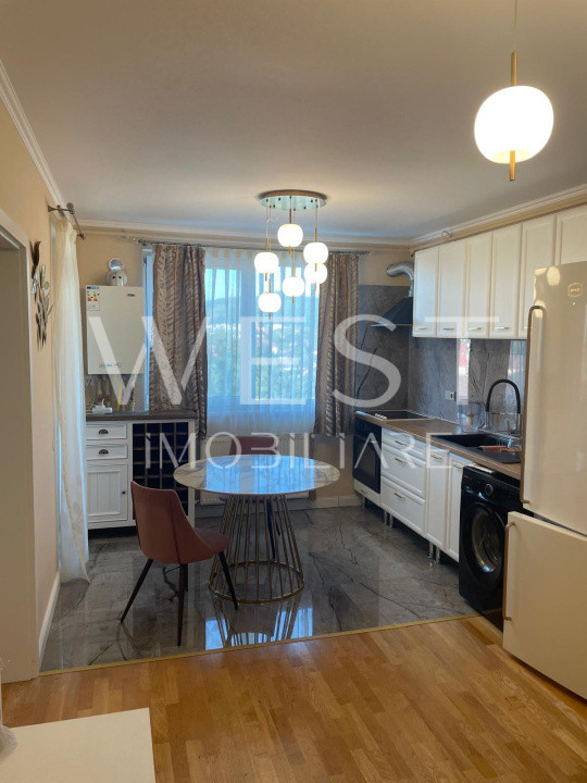 Apartament cu 3 camere l la cheie l Sportului l Floresti 