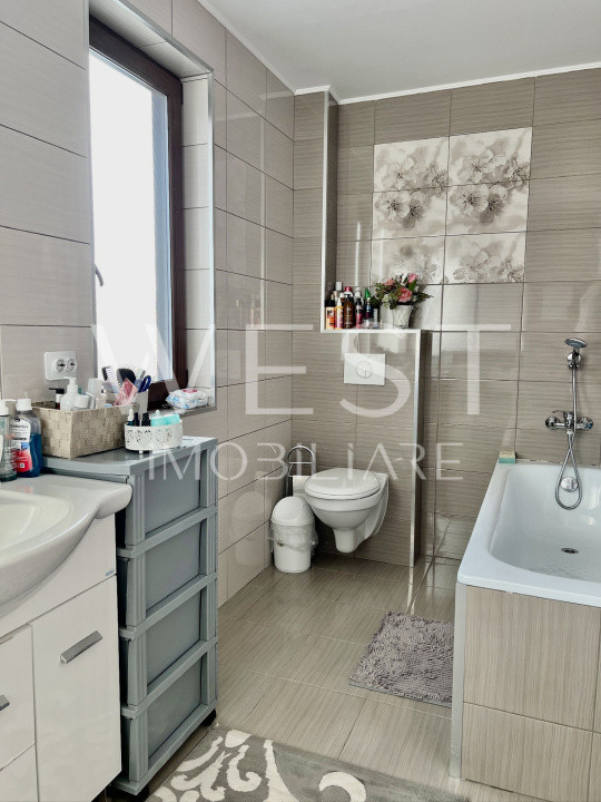 Duplex 4 camere | 120 MP UTIL | Mobilat si Utilat MODERN | | PARCARE | Curte