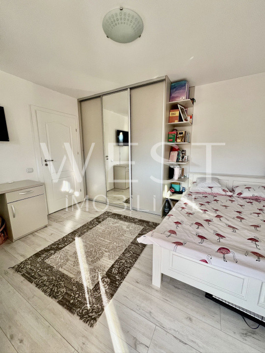 Duplex 4 camere | 120 MP UTIL | Mobilat si Utilat MODERN | | PARCARE | Curte