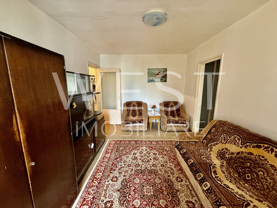 Apartament 2 camere , Aleea Gârbău – Zonă liniștită , ideal pentru investiție