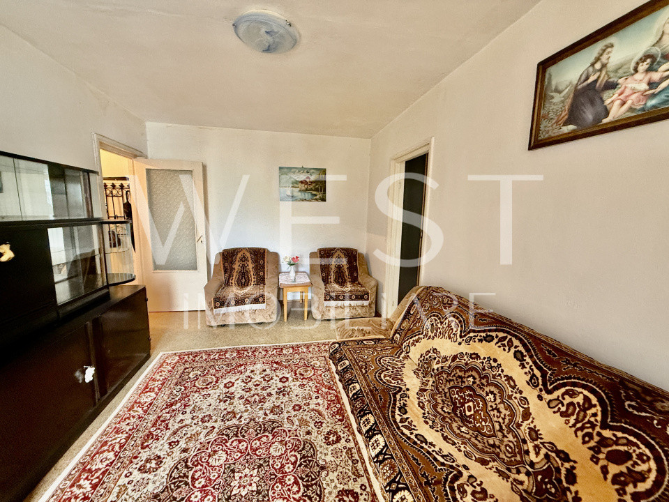 Apartament 2 camere , Aleea Gârbău – Zonă liniștită , ideal pentru investiție