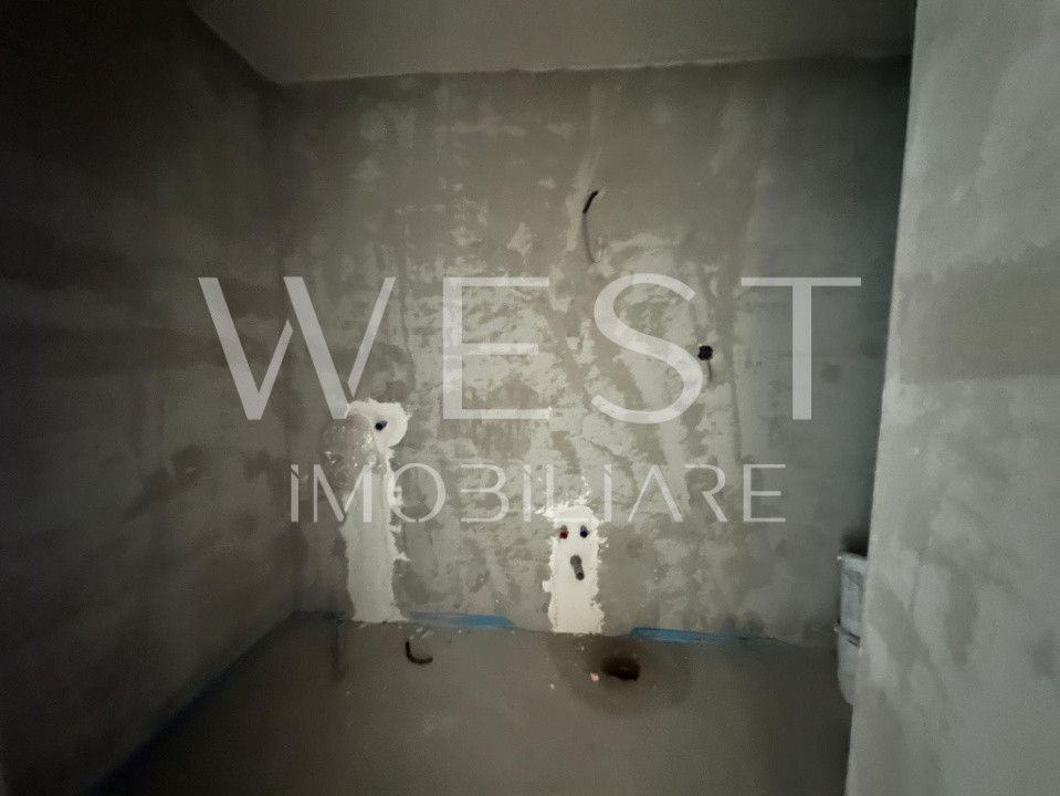 Apartament semifinisat l 45 MP utili l Bloc nou l Eroilor 