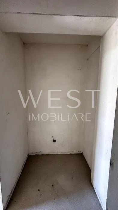 Apartamnet semifinisat l decomandat l 44 MP l parcare l Urusagului