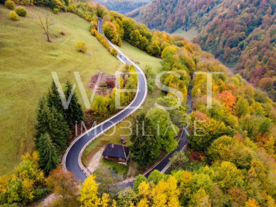 Teren intravilan Măguri / Marisel | Lângă rău 4700mp