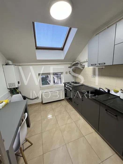 Apartament decomandat l 40 MP utili l mobilat l utilat l Florilor 