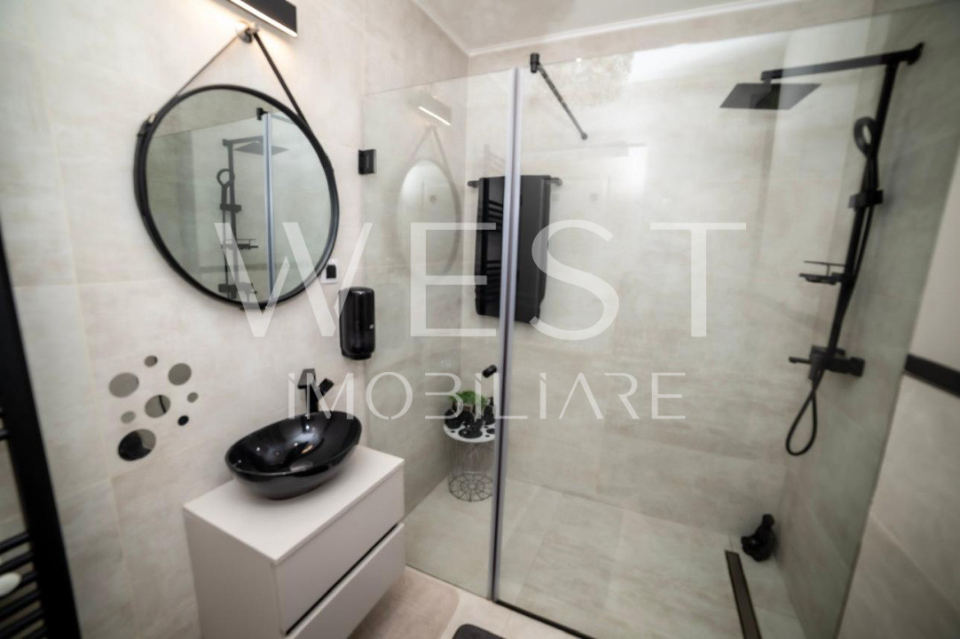 Apartament 3 camere | 60 mp Util + 40 mp terasa | Lângă Vivo | Parcare | Boxa