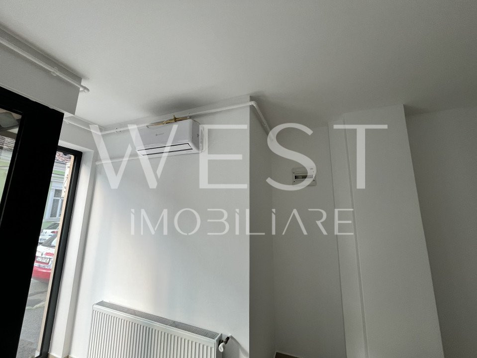 Spațiu Magazin cu Vitrină | NTT Data, Mihai Viteazu | Aspect Modern