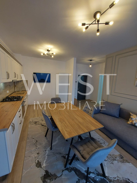 Apartament 3 camere l bloc bou l prima inchiriere l parcare l Cetatii