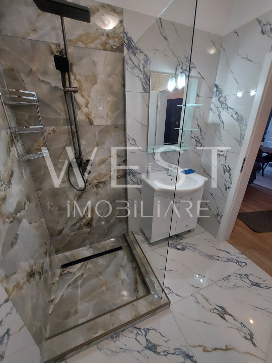 Apartament 3 camere l bloc bou l prima inchiriere l parcare l Cetatii