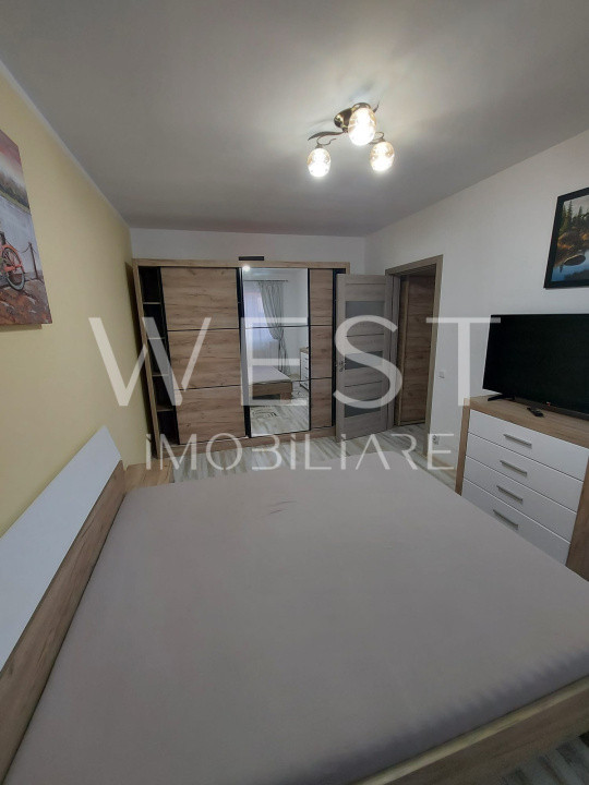 Apartament 3 camere l bloc nou l parcare l Eroilor 
