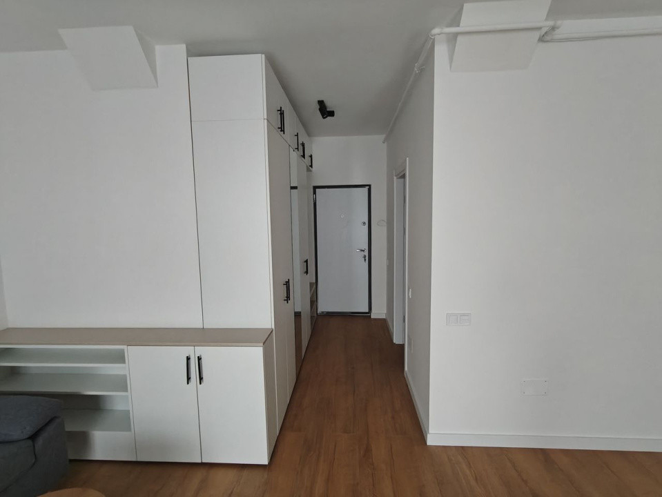 Apartament 2 camere l la cheie l bloc nou l clasa A l parcare l Eroilor