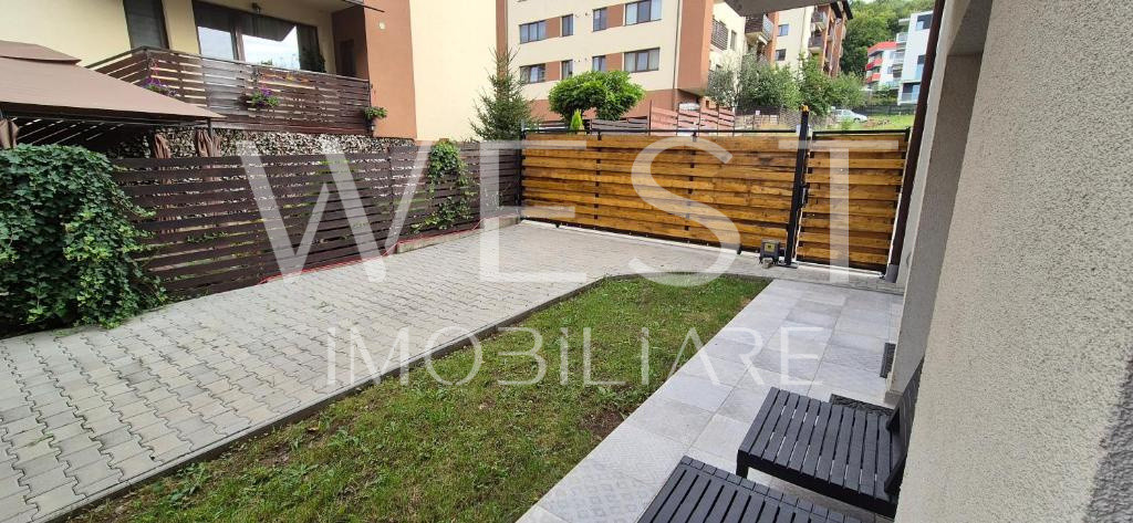 Apartament Sub Cetate / 2 camere / 48 mp / finsat si utilat cu gradina