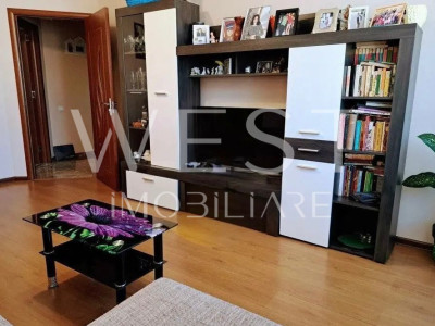 Apartament decomandat l 3 camere l la cheie l parcare l zona Cetatii 