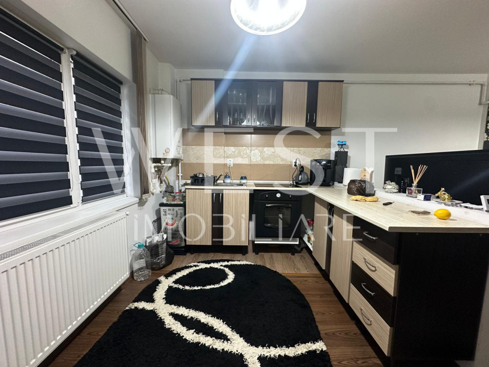 Apartament decomandat l 2 camere l la cheie l Primarie/Prof Ioan Rus 