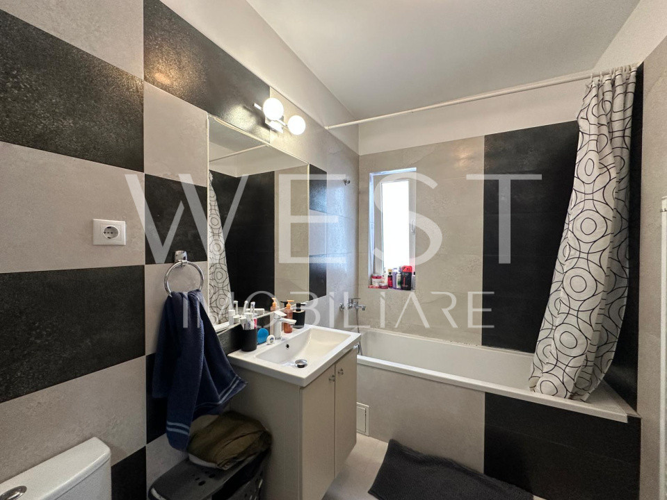 Aprtamnet 2 camere l la cheie l parcare l zona Prof. Ioan Rus 