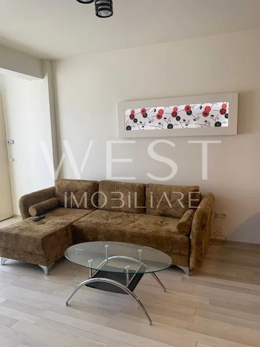 Apartament cu 2 camere l etaj intermediar l 