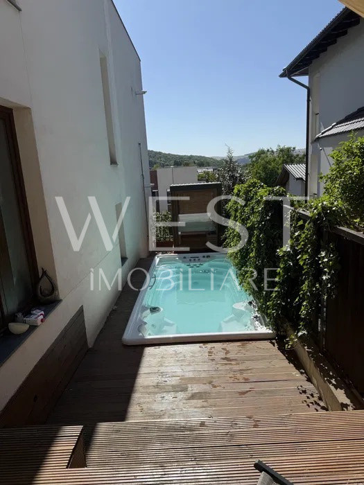 Ap 3 cam 79mp UTIL + GRADINA PROPRIE | Mobilat la CHEIE | GRUIA