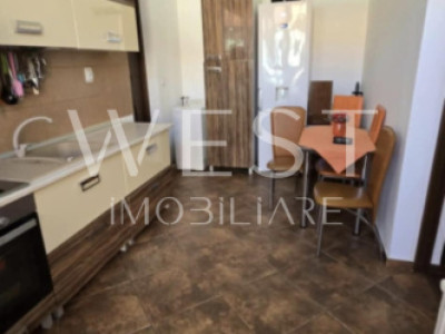 Casa SEMICENTRALA | 80 mp UTILI | CURTE 90 mp | CF | PARCARE | RENOVAT