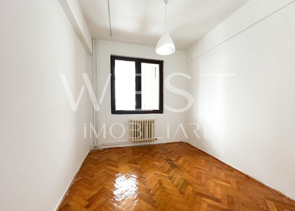 Apartament 3 camere | DECOMANDAT | ETAJ INTERMEDIAR | PIATA HERMES | CF