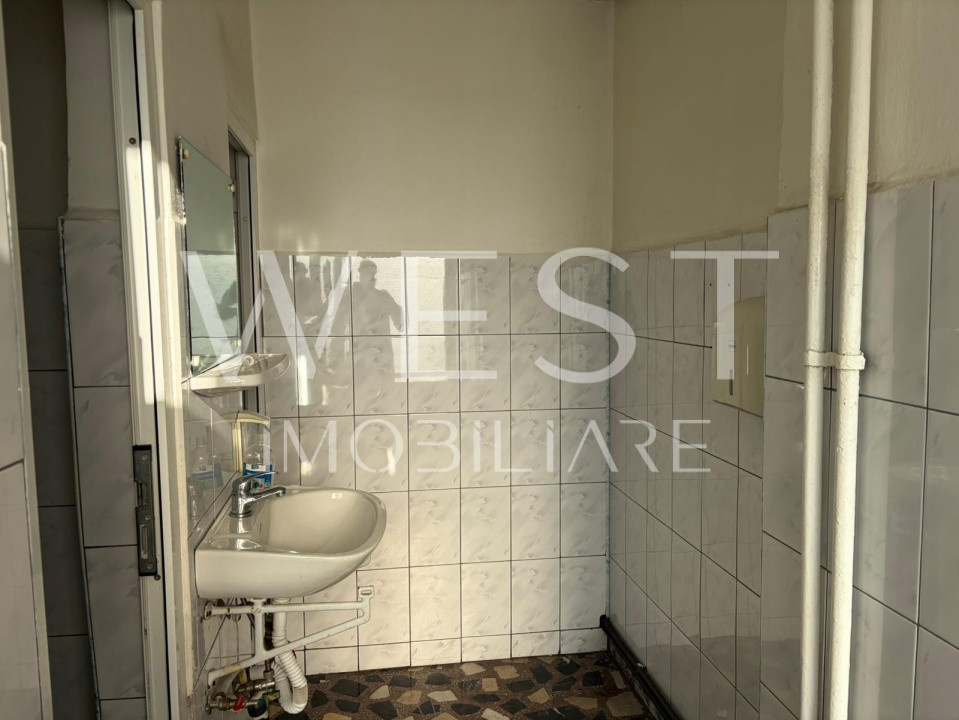 Spatiu comercial - alimentatie publica l 126 Mp l terasa l Primaverii 