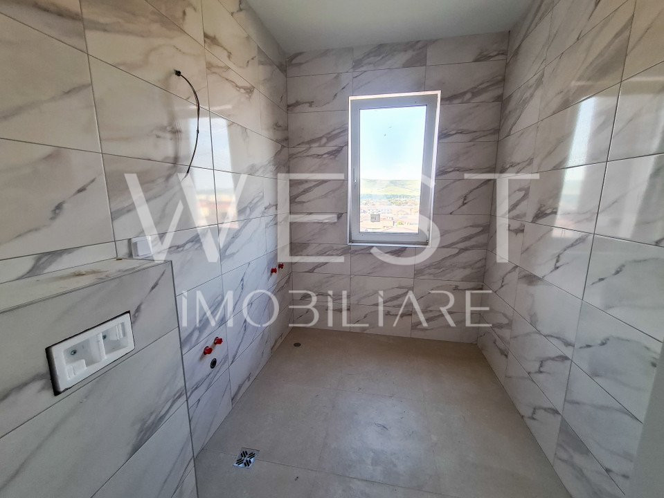 Apartament 2 camere,baie cu geam, FINISAT!Ansamblu cu CF!