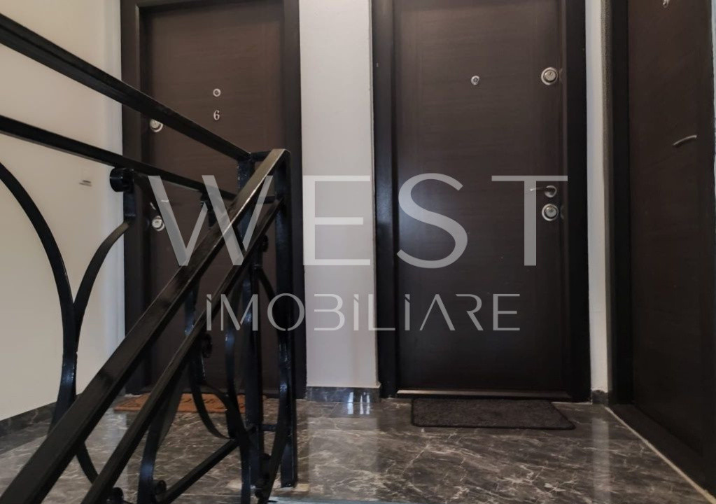 Vand pod mansardabil 275 mp Floresti Abatorului 3