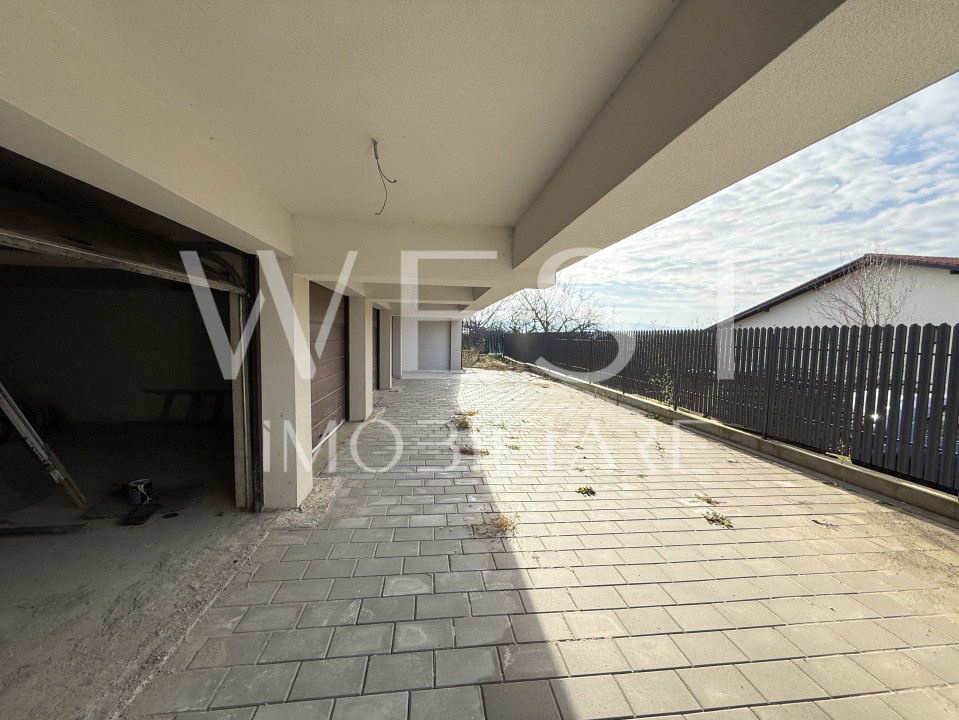 Casa de vânzare 134mp + 240mp | Zona Auchan Iris | CF | 2 garaje 