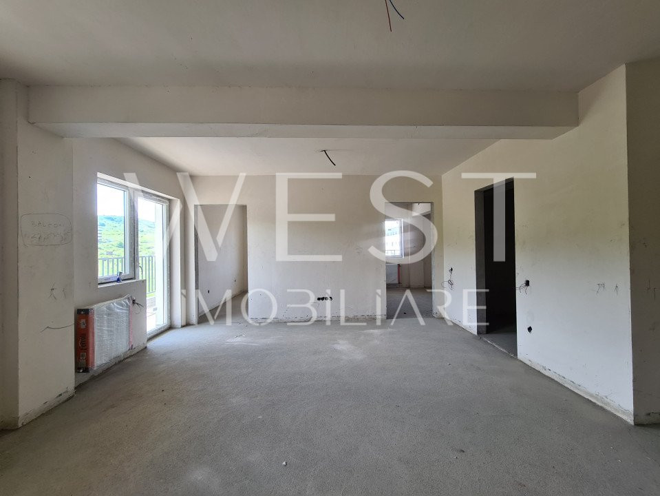 Apartament 3 cam/60mp!Terasa 25mp! Luminos!Orientare S-V! Zona Terra !