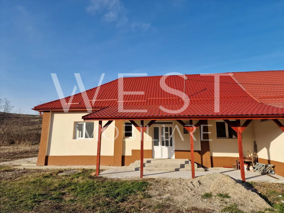 Casa de vanzare l 120 Mp utili l teren 1000 Mp l Apahida 