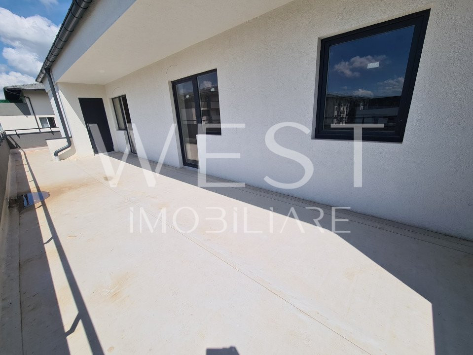 Apartament 2 camere,55mp tip penthouse!Terasa 45mp!Boxa ! zona Terra! 