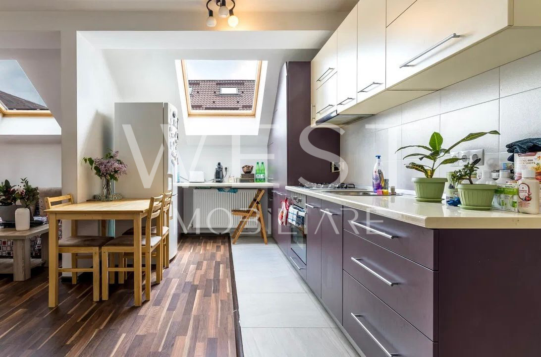 Apartament pe 2 nivele l et. 3 + M l 91 mp l la cheie l parcare l Zorilor