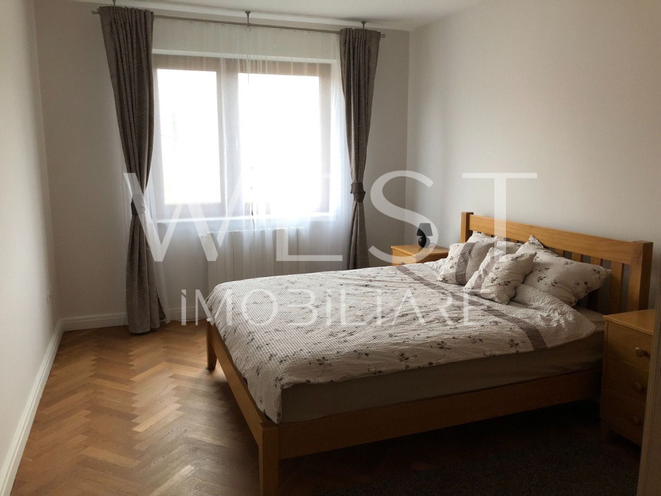 Apartament 4 camere l 125 mp utili l la cheie l curte l Andrei Muresanu