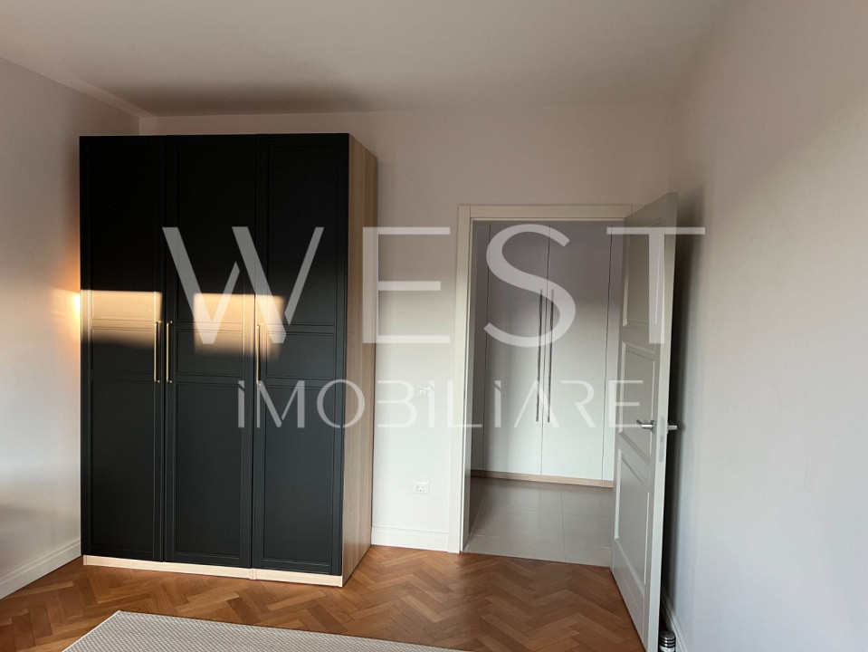 Apartament 4 camere l 125 mp utili l la cheie l curte l Andrei Muresanu
