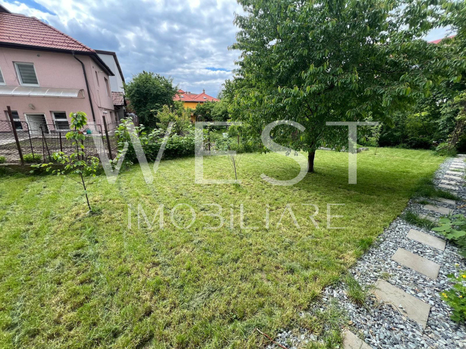 Apartament 4 camere l 125 mp utili l la cheie l curte l Andrei Muresanu