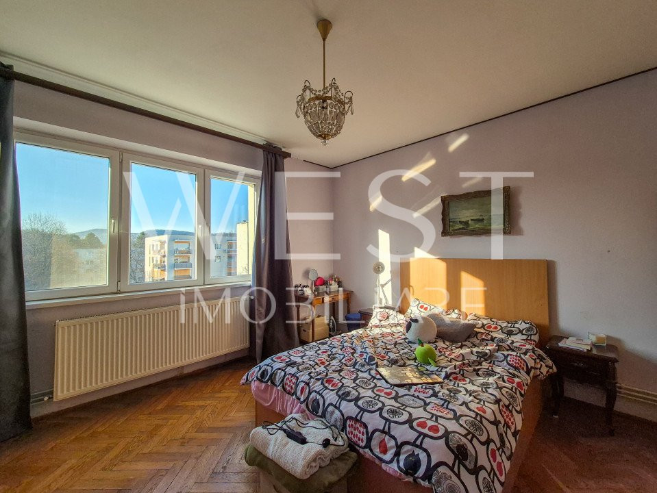 Apartament decomandat 2 camere|Balcon inchis|Plopilor-zona Platinia
