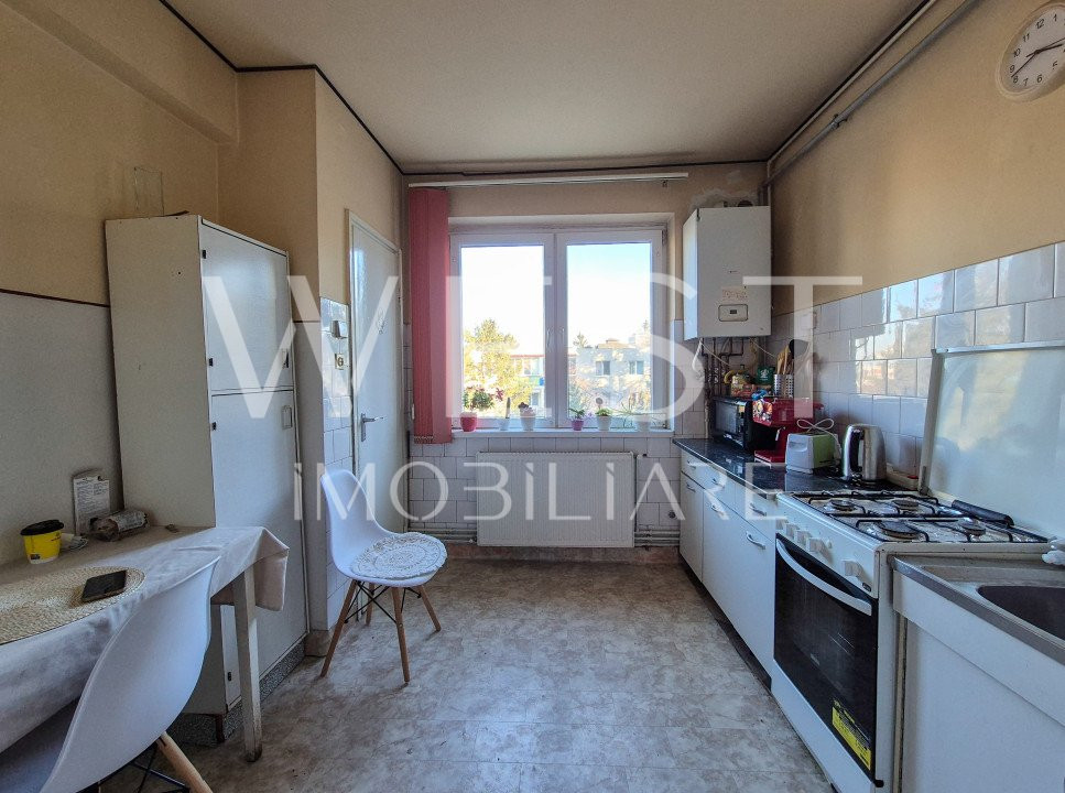Apartament decomandat 2 camere|Balcon inchis|Plopilor-zona Platinia