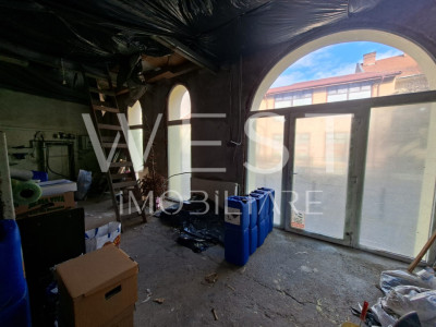 Spatiu comercial l open space l 50 mp utili l zona pietonala l A. Saguna
