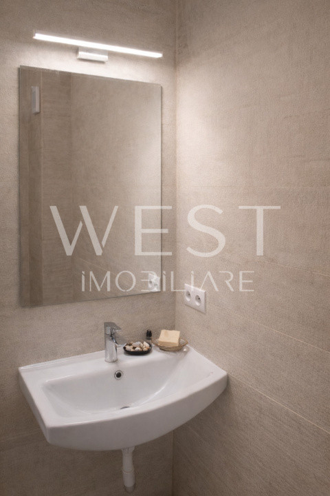 Apartament decomandat l 4 camere l 2 bai l 90 mp utili l parcare l Europa