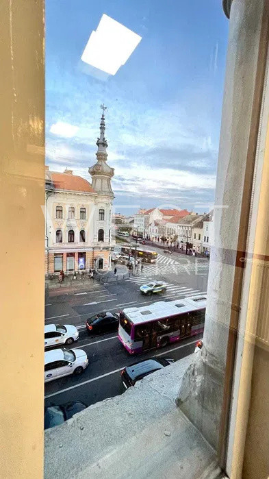 Spatiu birouri l 230 mp l 4 camere l 2 bai l zona centrala