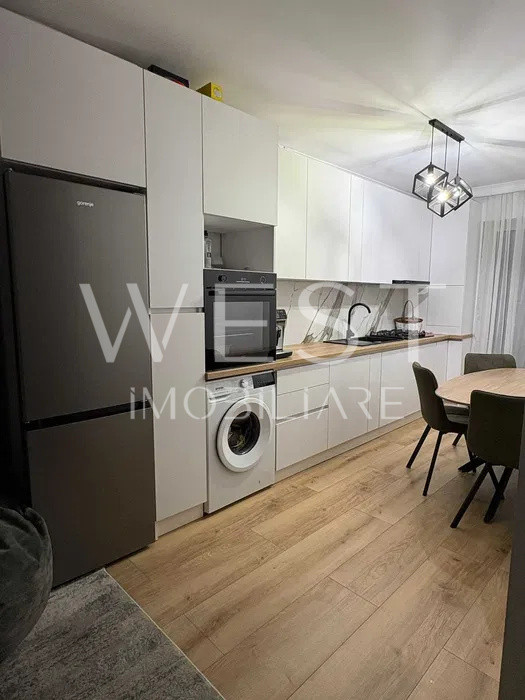 Apartament 3 camere l mobilat l utilat l parcare l bloc nou l Eroilor