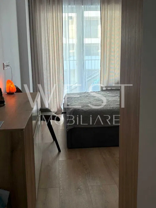 Apartament 3 camere l mobilat l utilat l parcare l bloc nou l Eroilor