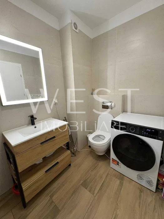 Apartament 3 camere l mobilat l utilat l parcare l bloc nou l Eroilor