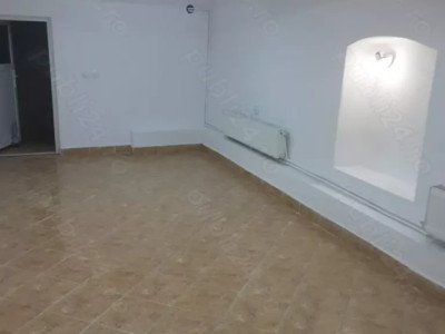 Spatiu comercial ultra central