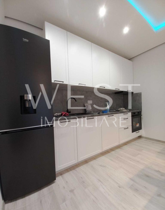 Apartament 2 camere, 47 mp + balcon 11 mp – Strada Eroilor