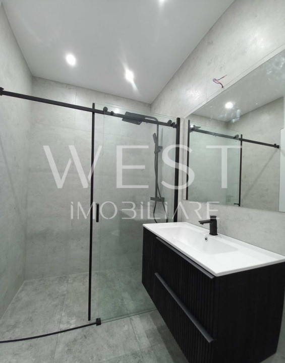 Apartament 2 camere, 47 mp + balcon 11 mp – Strada Eroilor