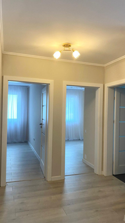 Apartamnet 3 camere l 72 mp utili l 2 bai l bloc nou l parcare l Somesului