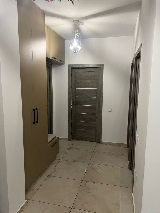 Apartament 3 camere l 2 bai l 2 balcoane l la cheie l parcare l Teior